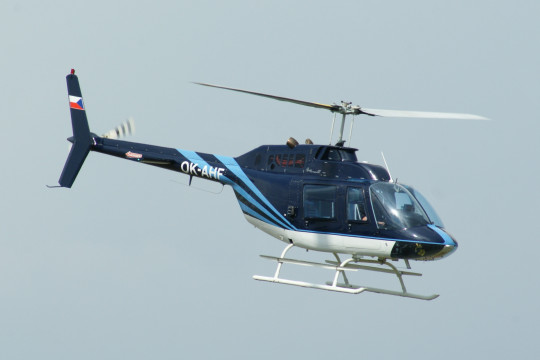 Bell 206 za letu