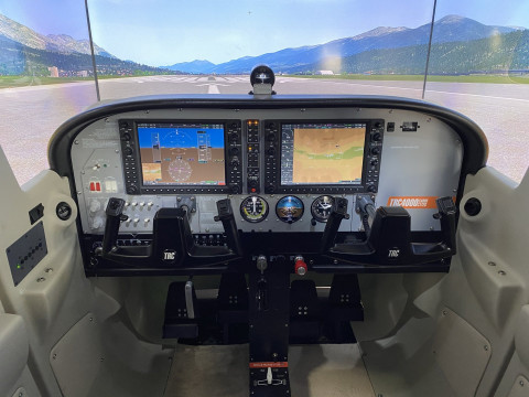 Simulátor Cessny 172 - kokpit