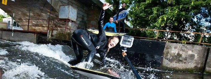 Surfování na řece