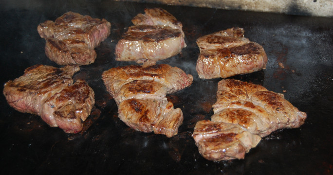 steak z hovězího masa z místního ekologického chovu