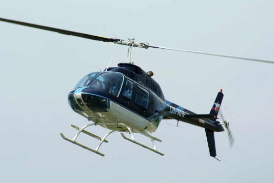 Let vrtulníkem Bell 206