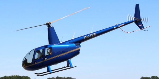 Let vrtulníkem Robinson R44