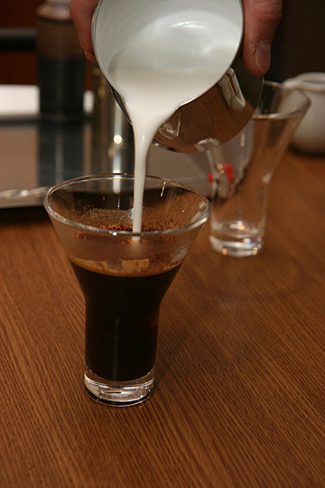 jak správně připravit kávu