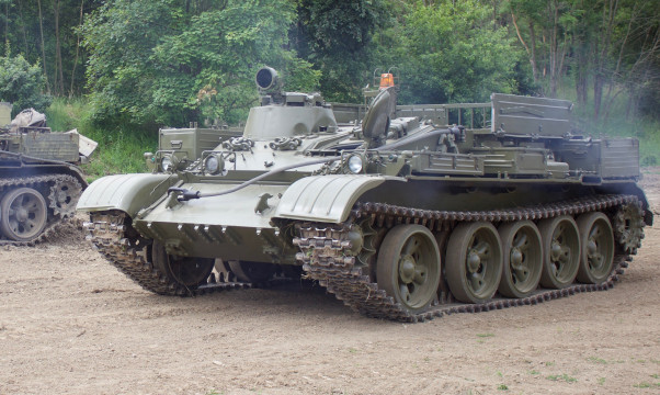 Řízení bojového tanku VT-55