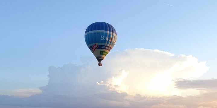 Vyhlídkový let balonem (velký koš)
