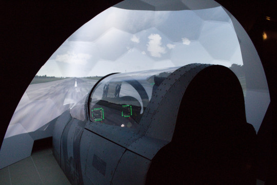 Simulátor stíhačky F-18 Hornet - před startem