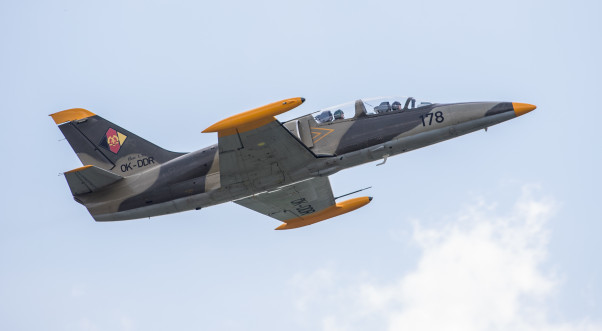 Let stíhačkou L-39