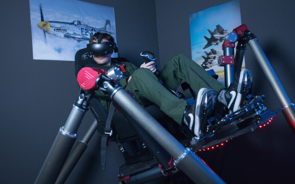 Pohyblivý simulátor s VR