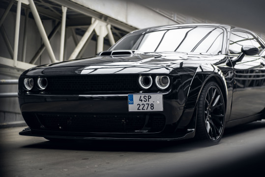 Pronájem Dodge Challenger 2015 Shaker