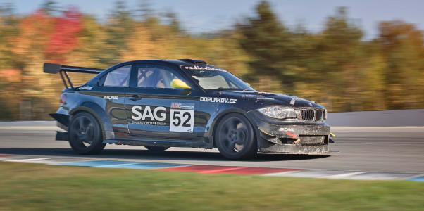 Závodní speciál BMW 130i