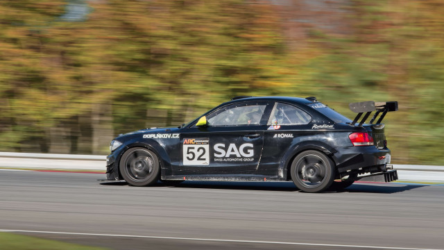 Závodní speciál BMW 130i