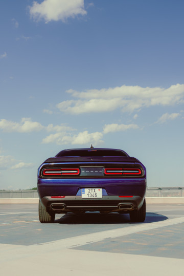 Pronájem Dodge Challenger