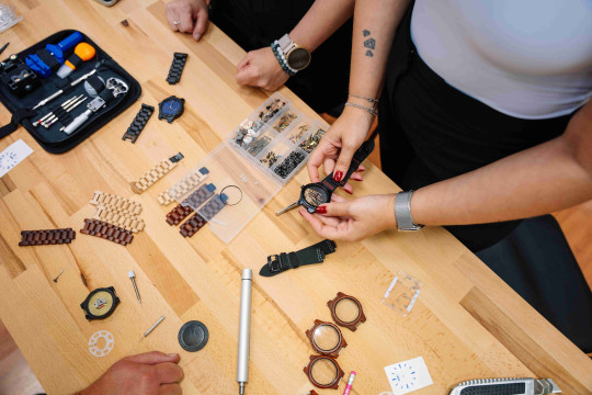 Workshop výroby dřevěných hodinek