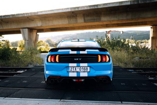 Ford Mustang V8 GT500