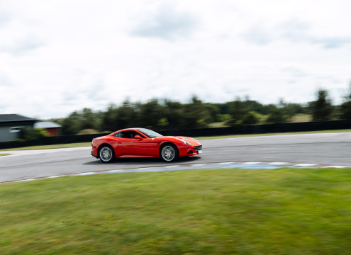 Ferrari California T